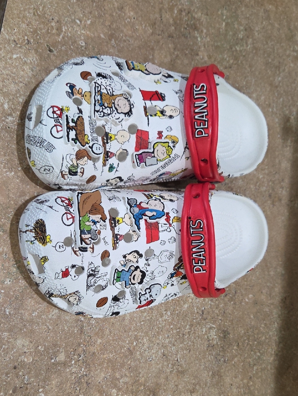 Peanuts Kids White Clog with Red Branded Strap
